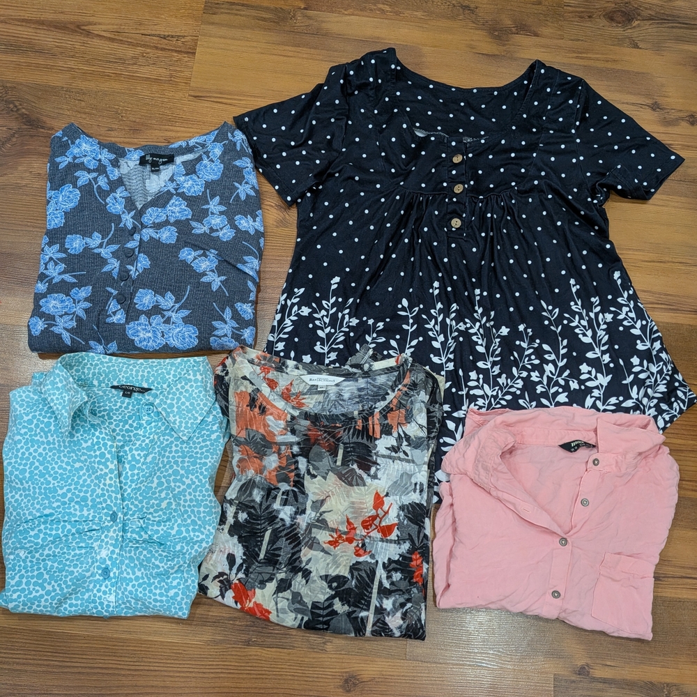 Assorted Women's Tops Collection( Size L And XL)